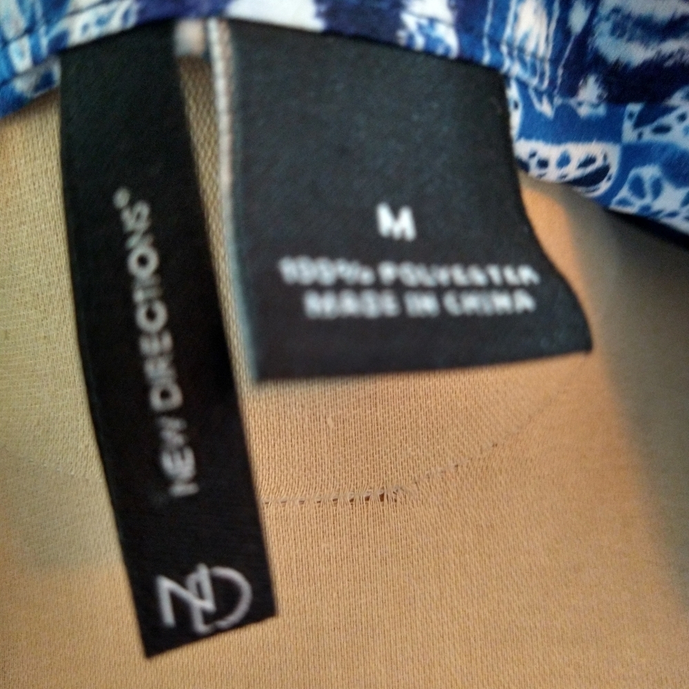 New Direction Top ❤️ - Picture 3 of 3